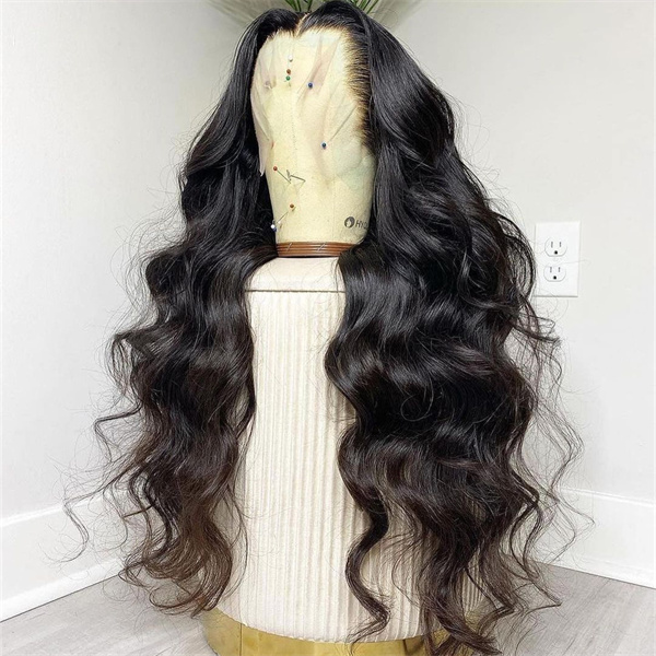 Body Wave Human Hair Wig13*6 Lace Front Wig With Pre Plucked Hairline